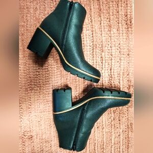 NATURALIZER BOOTS BLACK 8.5M
